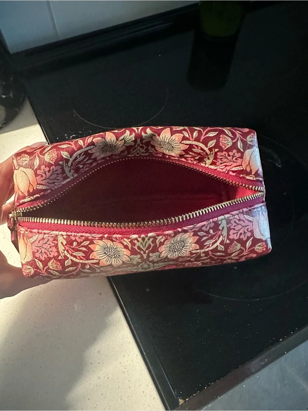 William Morris Floral & Bird Pattern Quilted Cosmetic Pouch - Red